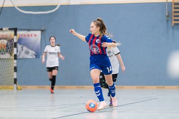 Bild 3 - HFV Futsalmeisterschaft C-Juniorinnen